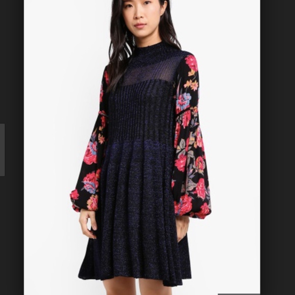 Free People Dresses & Skirts - Free People Rose and Shine floral print dress